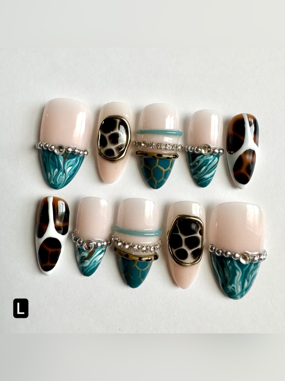 QianYu Nail Pink & Green Press-On Nails Large